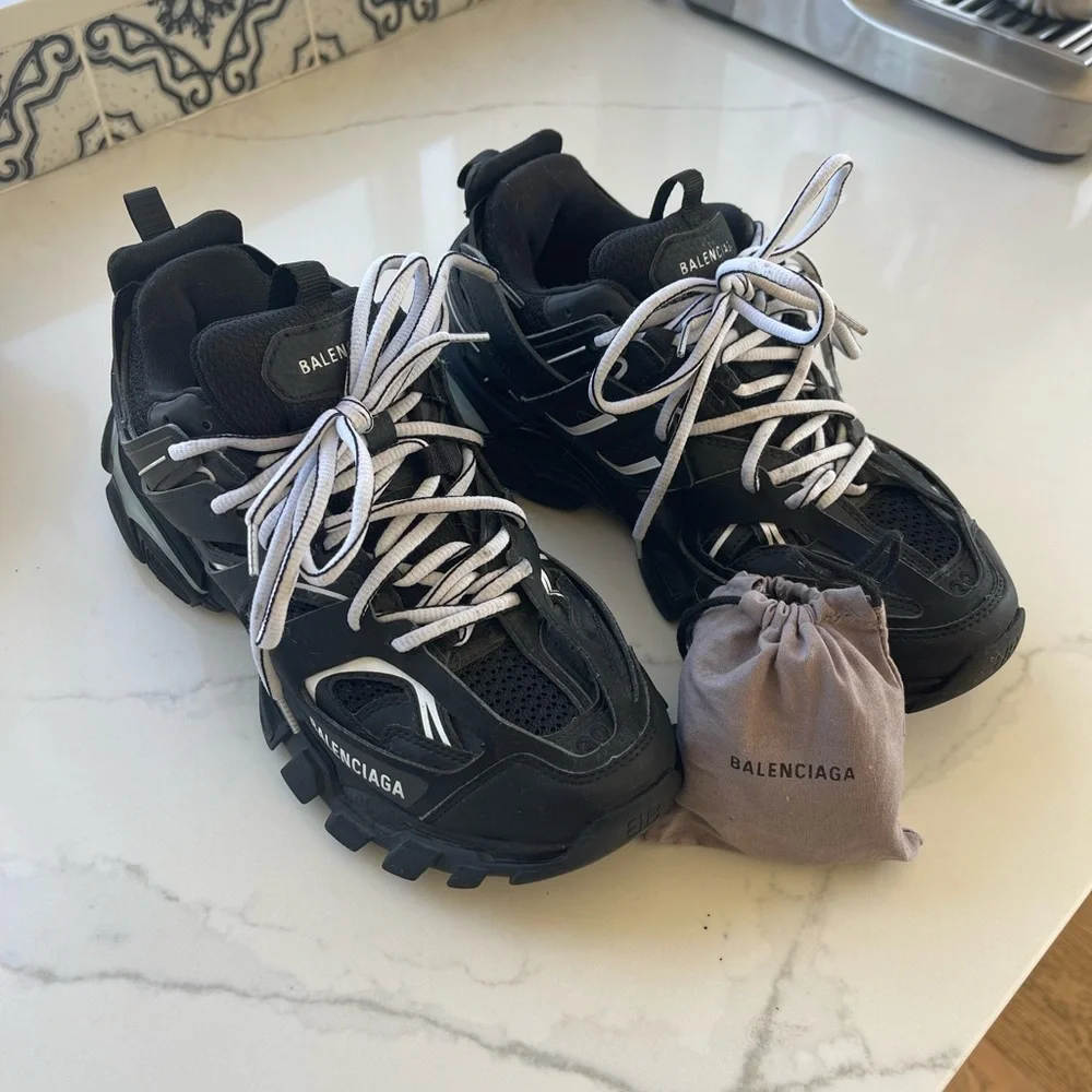 Balenciaga Light-Up Track Sneakers - Picture 4 of 5